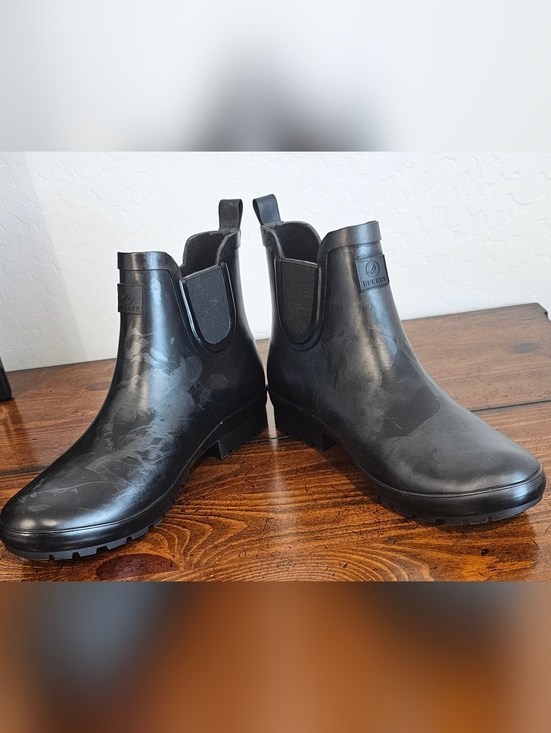 Sperry Shoes - Sperry Black Chelsea Distressed Rain Boots Waterproof/Stylish Women's Sz 10 NWT